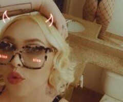 G.O.A.T Super Curvy blonde deepthroat queen! Warm wet soft mouth no gag reflux 👸🏼👅🍆💦🫧 - Image 2