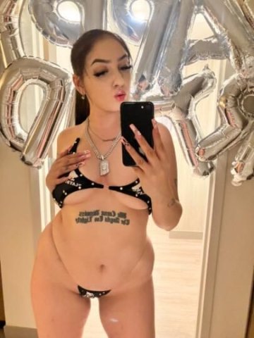 🌸 Sakura / SK 🌸 New girl in town from Minneapolis only here 2 days🌸 - 1