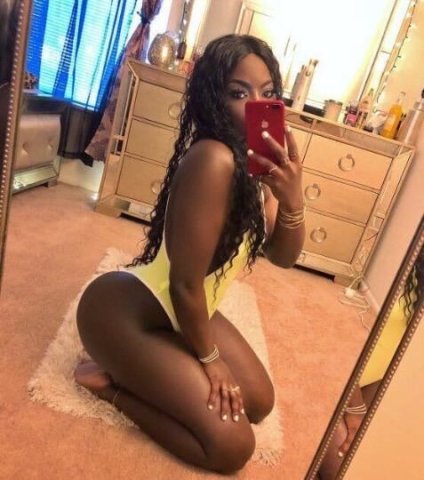 goodmornin Loves , Cum chill with me🤤 - 1