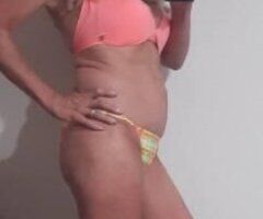 hey just got to chandler fot the nightThey say country girls do it better - Image 8