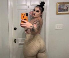 thick ass 🥵 - Image 4