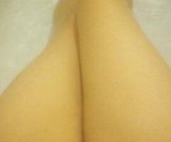 San Antonio escorts - lesbian hosting