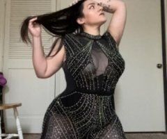 Horny MILF - Image 5
