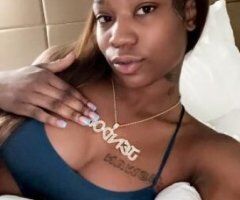 Fineass jen 💜 - Image 2