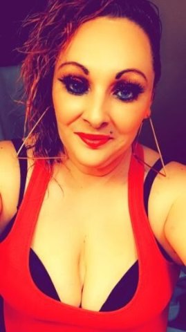 sexy bbw no gag reflex n the pussy stay wet 24/7 - 1