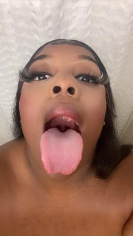 LAST NIGHT IN TOWN 100 special🥰INCALL ❤Dominican beauty❤THROAT 😘🥰🤪INCALL💲 🎄🎄 SqUIrt goddess - 1