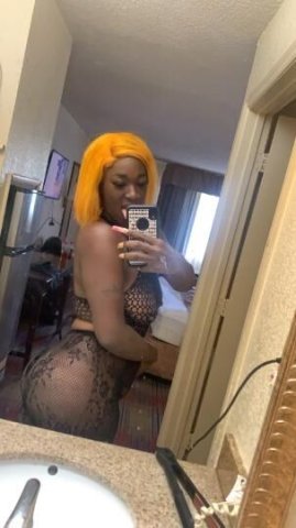 LAST NIGHT HERE COME FUCK ME LIMITED TIME HERE - 1