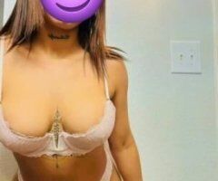 hermosa latina nueva en la ciudad - Image 3