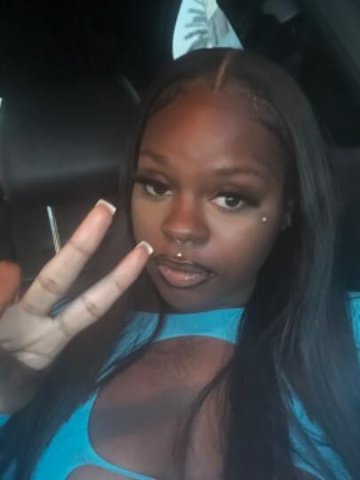 Incalls and outcalls AVAILABLE NOW 🍑🍫💦 - 1