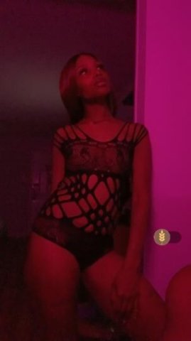 New in town qv100 shop shop cum💦 love it here on accident the best in town highly recommended pretty sweet & very loving im juat one of a kind 😘 - 1
