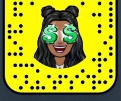 Luscious Ebony BBW 💦👅 - Image 2