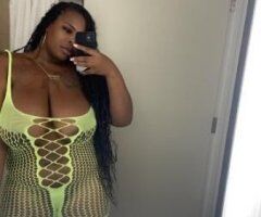 Eastern Connecticut escorts - 🌴california's 🌴hottest chocolate 🍫 biggest boobs (. ) ( .) big lips 💋 tight creamy🍦 grip