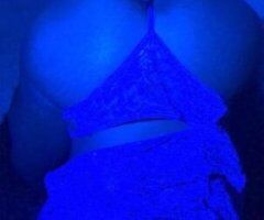 Bronx escorts - Fiji Water Come Take A Dip
