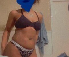 brown skin sexy wit pretty eyes💋✨ come have some fun wit me🙃 qv 100 hh 150 hr 300 - Image 1