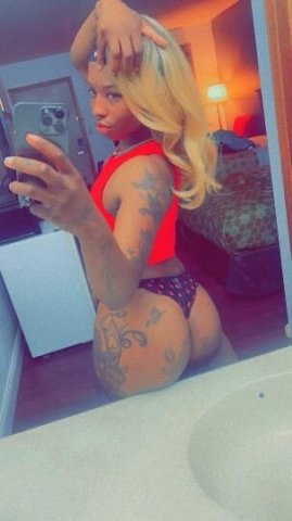freakyAssNikkaa - 1
