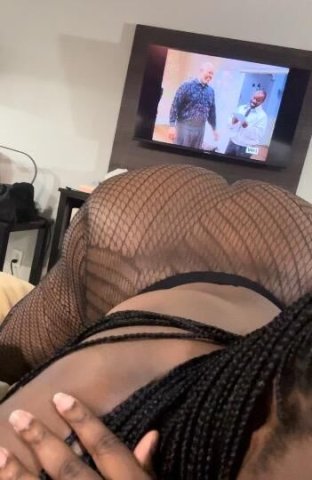 Super Wet 💦 Sexy Brown Skin BBW - 1