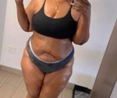 Beautiful😍Upkept BBW💅. Macon Ga Born🍑GA/Atl raised... Country city girl👩🏾🌾🌾 Good soul💯Heart Gold✨. Come trade thoughts wit me🔥😍🤭❤ - Image 2
