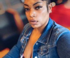 Beautiful😍Upkept BBW💅. Macon Ga Born🍑GA/Atl raised... Country city girl👩🏾🌾🌾 Good soul💯Heart Gold✨. Come trade thoughts wit me🔥😍🤭❤ - Image 10