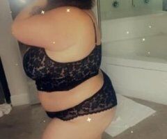 💥WEEKEND SPECIAL QV60/HHr120 w/Recording💥👅💦Cum bend this Fat Juicy Ass 🍑 Ova and cum fuck this Tight, Wet, Creamy Pussyy Daddyy👅💦 Cum make this pussy squirt babyy 😏😉💦💦 - Image 3