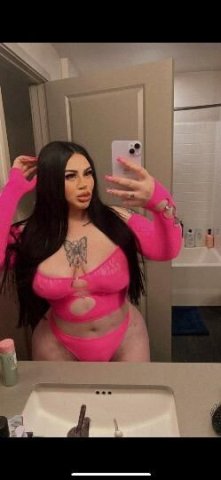 ready to make you cum hard daddy 🫦 - 1