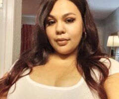 thick latina 🤤😘 - Image 4