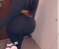 Milwaukee escorts - let me get naughty for you daddy come play with my big wet juicy pussy