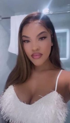 Beautiful Latina 💕 - 1