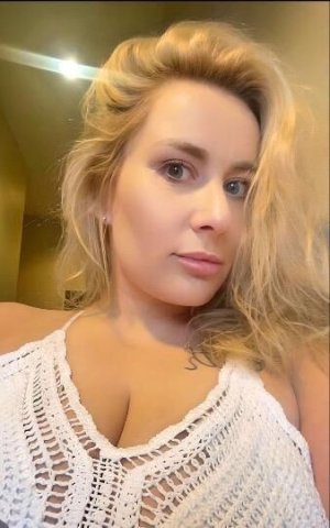 Hey yall ❤💕 Its Ana 💋 fiveONEthree 750. ThirtySIXTY2 - 1