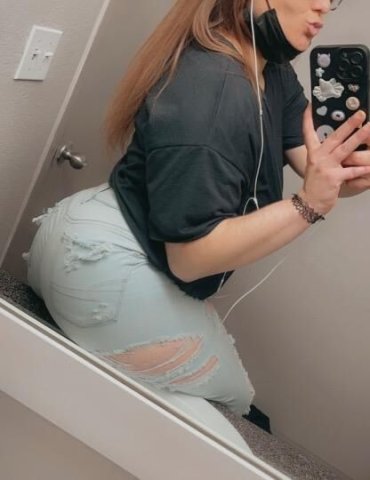 Red Heads have the most fun!! ❤🔥 OUTCALLS AVAILABLE - 1