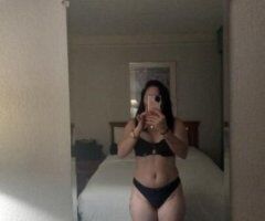Palm Springs escorts - latina