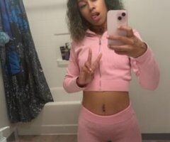 Rochester escorts - car date and outcall