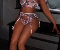 BABE IM SO HORNY! COME FUCK ME - Image 2