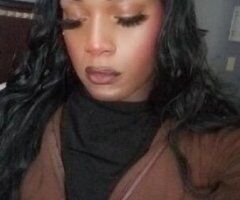 Clarksville escorts - 😈 Big Body Trans Here ✅