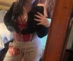 2GirlsOnlyAvailable💦 AskBoutTWOPop Special 🍆💦 - Image 3