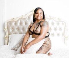 San Fernando Valley escorts - 36DD🍪 SLi🅿✊🏾💦ｔ!ｇｈt G℮nTL℮m🅐n’S CHOic🅔