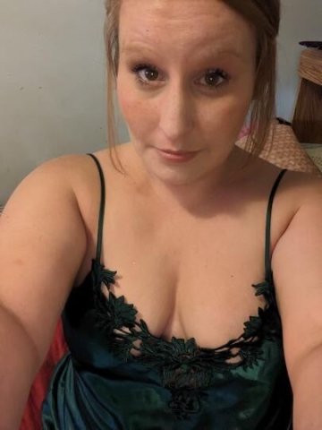 CCOME LET ME SUCK ALL THEM JUICES/PROTIEN OUT - 1