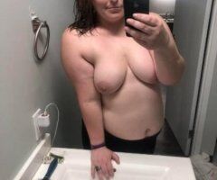 CCOME LET ME SUCK ALL THEM JUICES/PROTIEN OUT - Image 10