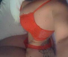 Reno escorts - all natural beauty busty blonde