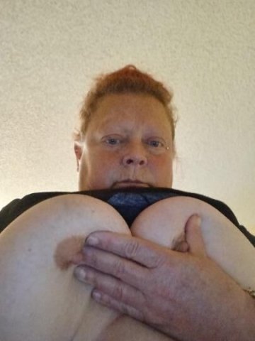 These tits will make you nut! - 1