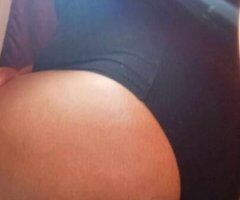 Im a super freak i love toys i do fetishes & I get extremely wet💦 condoms are needed looking to have fun no bbj, i love anal and back_shots & 4play im bisexual and about my 🤑 money no cops allowed - Image 2