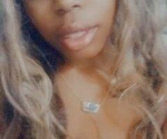CURVYMONROE FINALLY IM AVAILABLE BEDROOM DATE. 👅💦🍆 💦😻💗💗💋 - Image 4