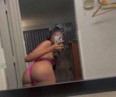 COME SEE ME DADDY🫦💦YOUNG TIGHT CREAMY PUSSY🤤 - Image 4