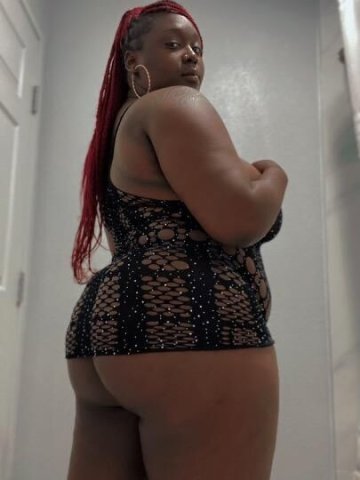 🔥COME ENJOY THE BEST 🍫CHOCOLATE🍫IN THE CITY 24/7 ALL DAY $50 Specials til 11 - 1