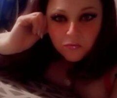 Hey Bella here if you want that sloppy deepthroat action hit me up !!@ - Image 4