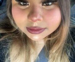 hey daddies , im adrianna its a pleasure meeting with anyone 😘😘 hit my line babies , dont be nervous or shy im here to satisfy your needs 😘💗 - Image 2