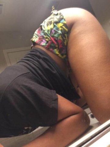 ts coochie girl👅👅👅🥰 - 1