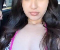 latina beauty - Image 2