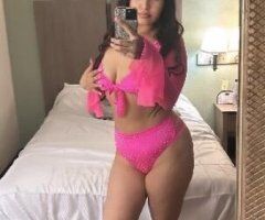 latina beauty - Image 5
