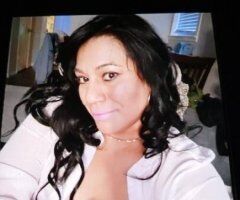 Houston escorts - Juicy & wet