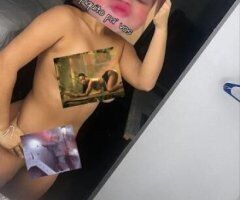 Charleston escorts - I'm Jenipher, a beautiful and sexy tanned bombshell.